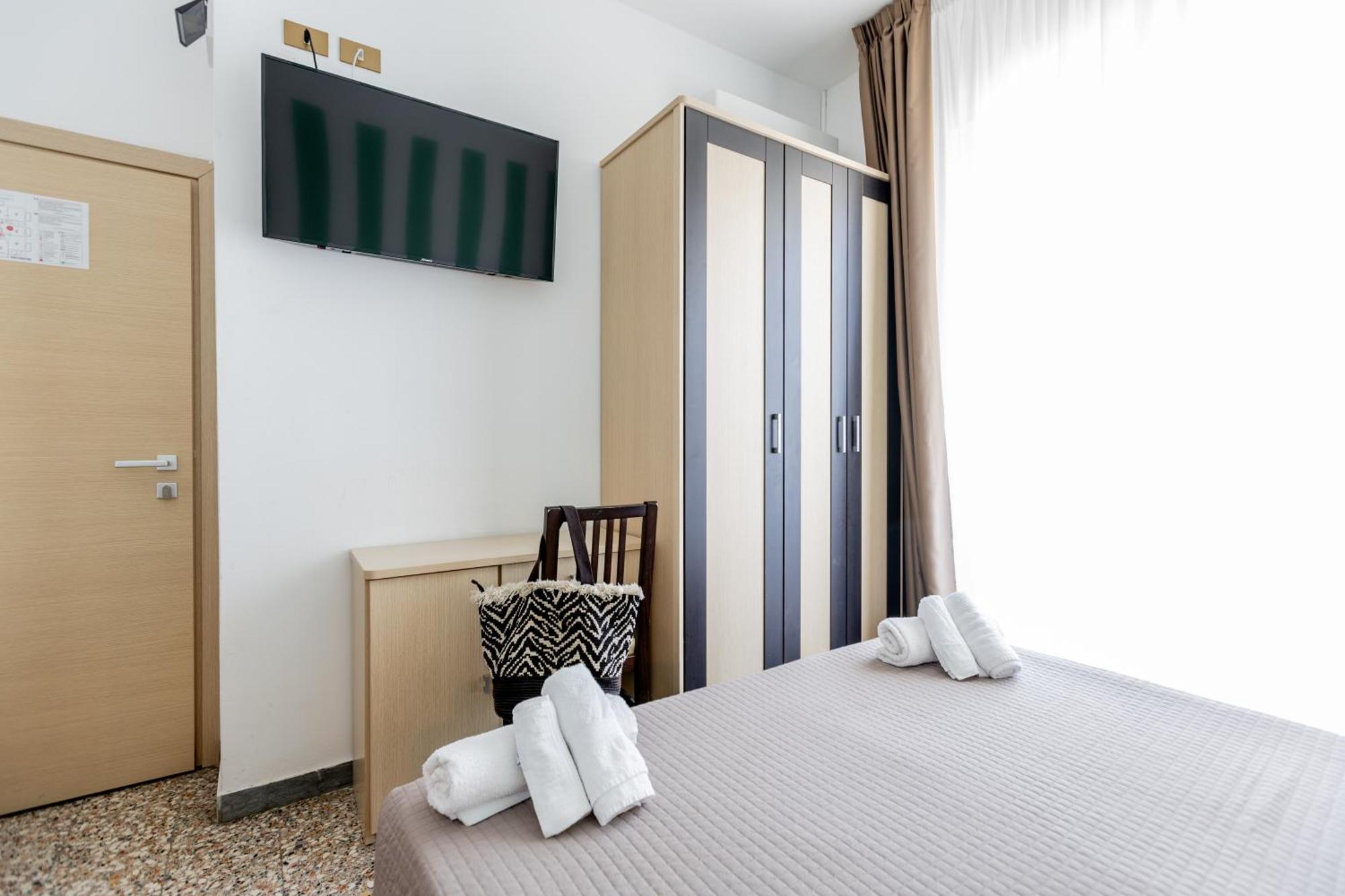 Beach Hotel Clerice ริมินี ภายนอก รูปภาพ